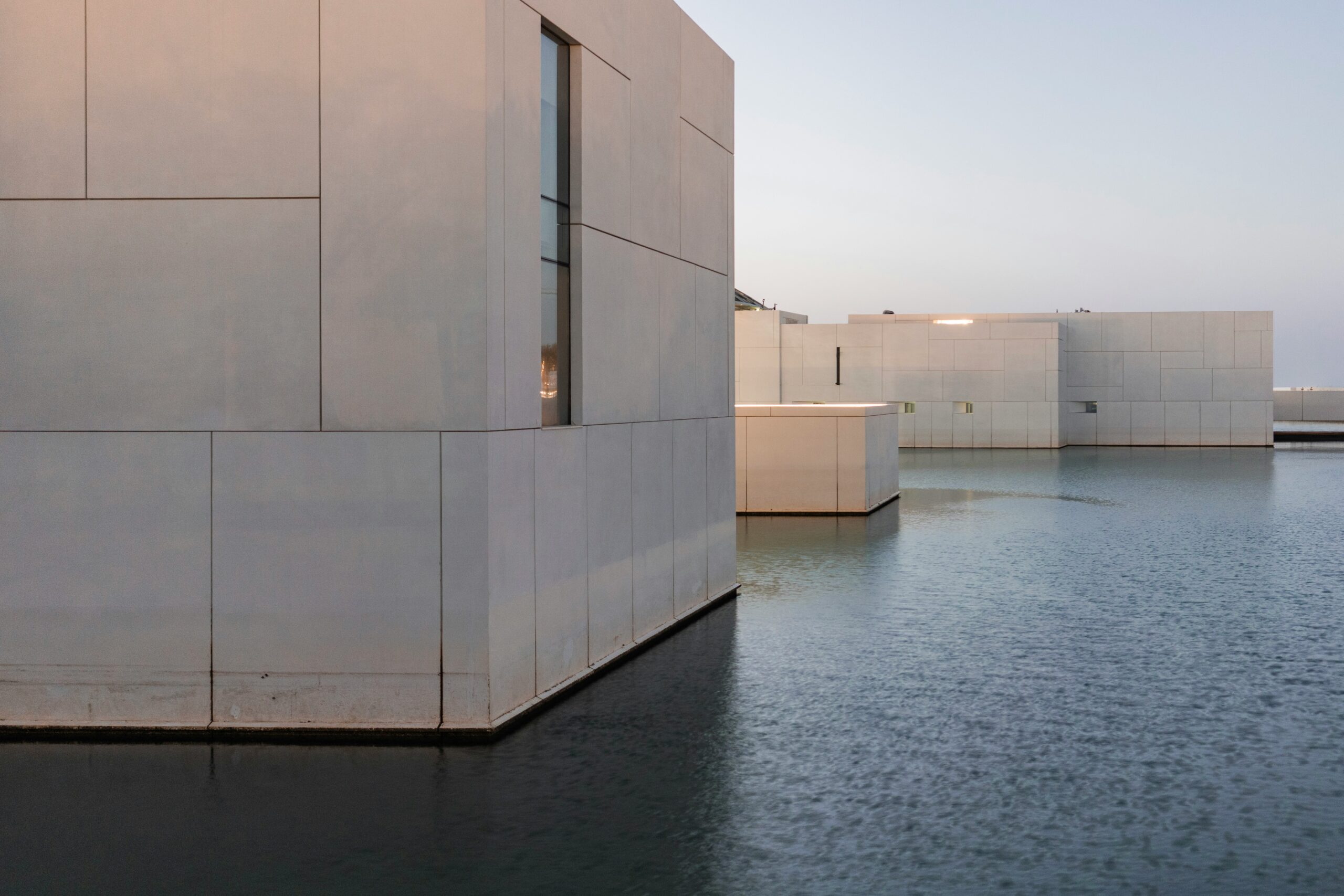 Masdar City and Beyond: The Rise of Sustainable Smart Communities in Abu Dhabi